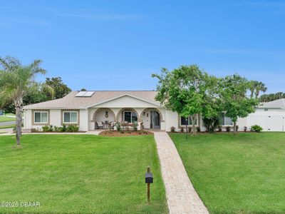 52 Sea Island Dr N