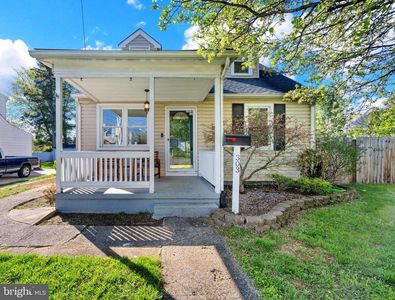 303 Willow Ave