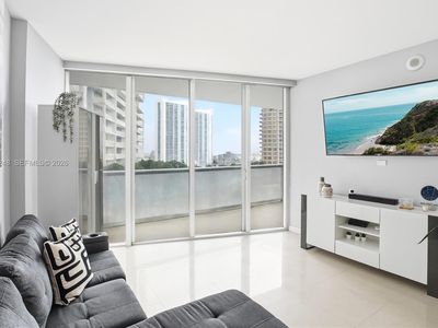 495 Brickell Ave APT 1608