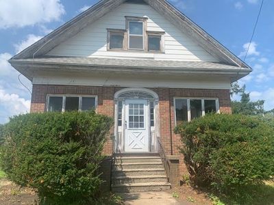 660 Myrtle Ave