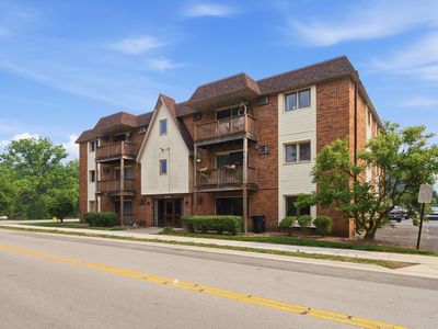 6645 172nd St APT 1C