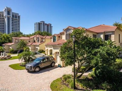 7056 Pelican Bay BLVD #B201