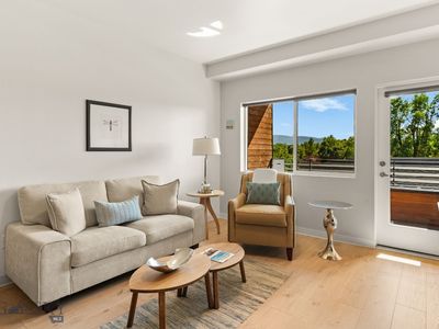 718 W Babcock St Unit 403