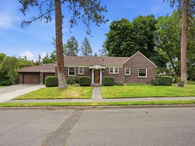 532 W 25th Ave
