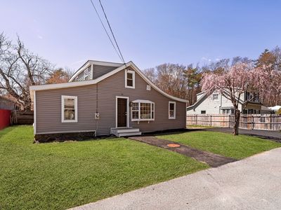 Property at 21 Evergreen St, Dartmouth, MA