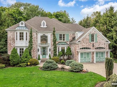 4 Hetzel Dr