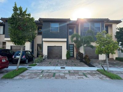Property at 15816 NW 91st Ave, Miami Lakes, FL