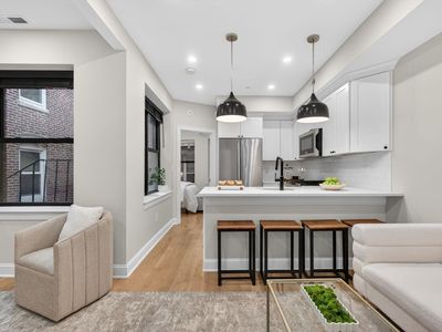 5 Garden Court St #3