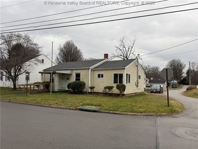Property at 1000 27th St, Parkersburg, WV