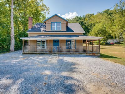 1704 Stateline Rd