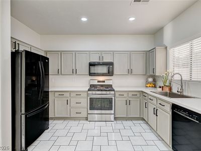 8062 Imperial Treasure St