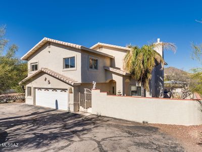 1140 S Singing Bird Ct