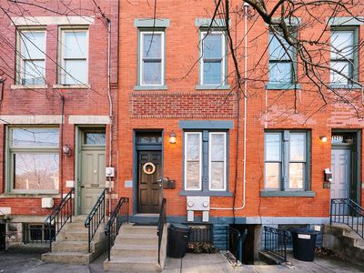 1215 Juniata St