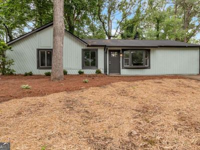 1071 Forest East Dr