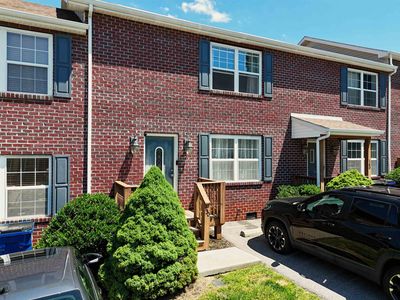 150 Hunters Ridge Ln