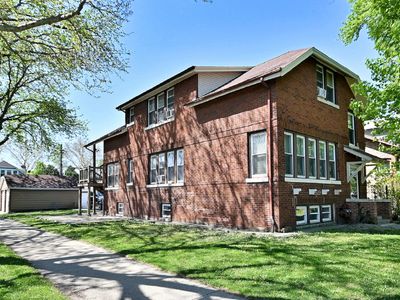 4703 W Parker Ave