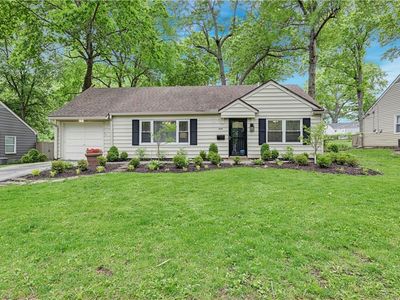 Property at 2525 W 79th St, Prairie Village, KS