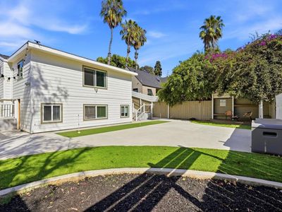 3517 Poe St