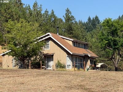 1090 E Willis Creek Rd