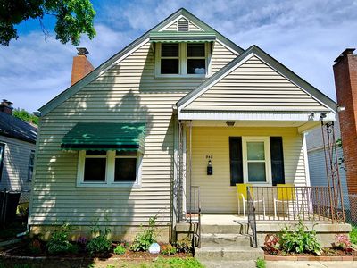 948 Seymour Ave