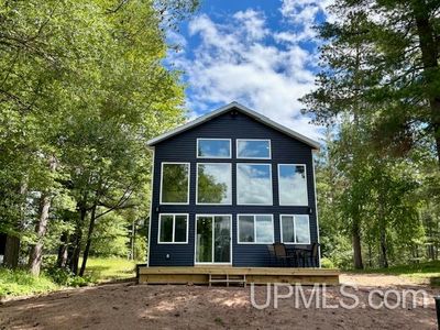 735 Koski Ln