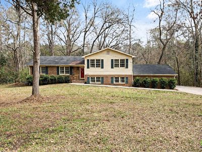 3209 Lennox Dr