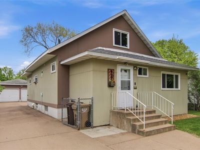927 Sheridan Road