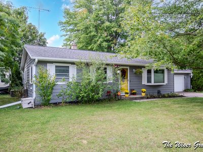 1264 Brookridge Dr SE