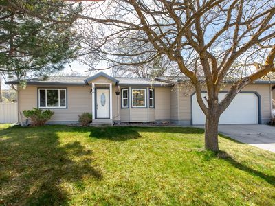 132 Meadowlark Ct