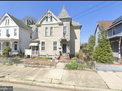 63 7th St