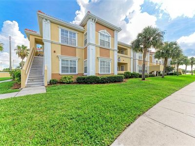 1195 VILLAGIO CIRCLE #101