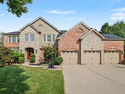 7155 Thornwood Ln
