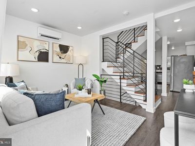 39 W Wildey St