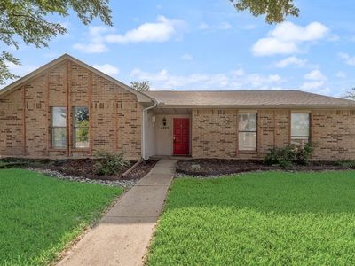 3225 Willowglen Dr