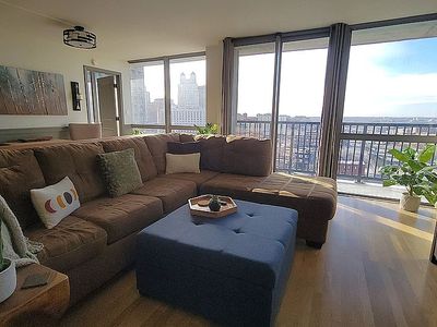 600 Admiral Blvd APT 1607