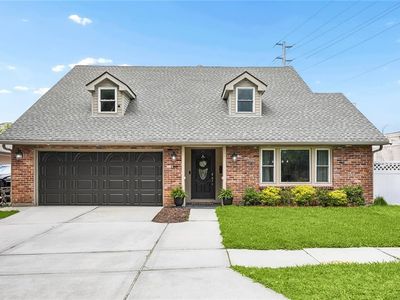 101 Country Club Dr