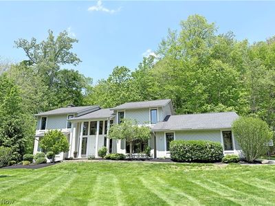 2239 Edgeview Dr