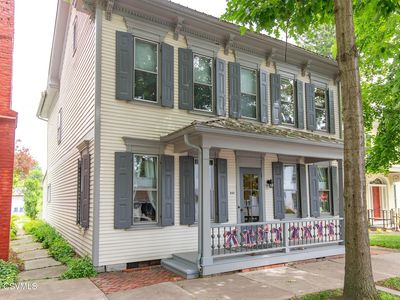 232 S 3rd St