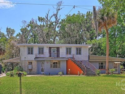 61 Saint Johns Avenue