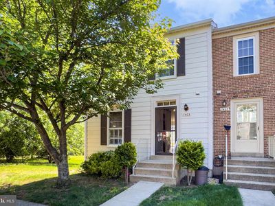 Property at 7403 Houndsbury Ct, Alexandria, VA