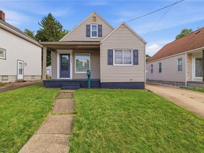 2536 Albrecht Ave