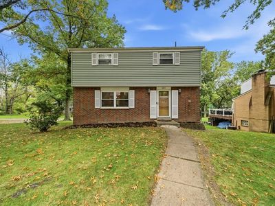 1015 Evergreen Dr