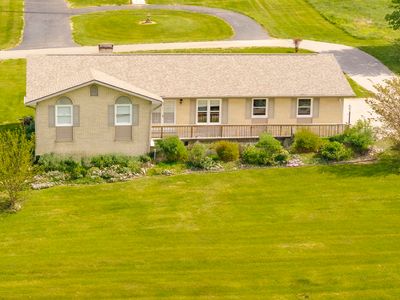 74 Stonehedge Ct