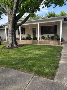 Property at 677 Eastgate Dr, Charleston, IL