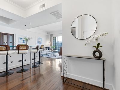 3225 Turtle Creek Blvd APT 1220