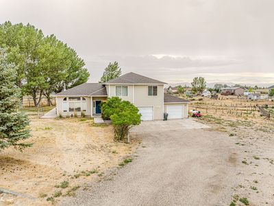 Property at 811 White Oak Dr, Spring Creek, NV