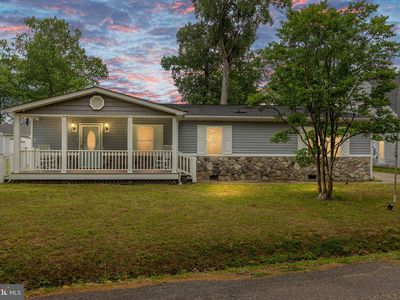 315 Lawrence Ln