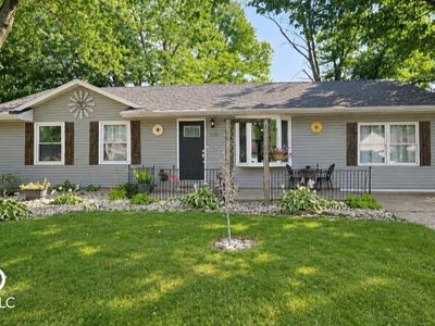 Property at 605 Locust Ln, Centerville, IN