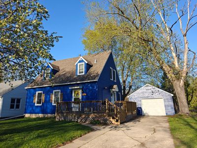 1057 Linn Ave