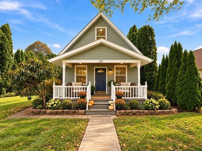 Property at 23 E Oak St, Canal Winchester, OH